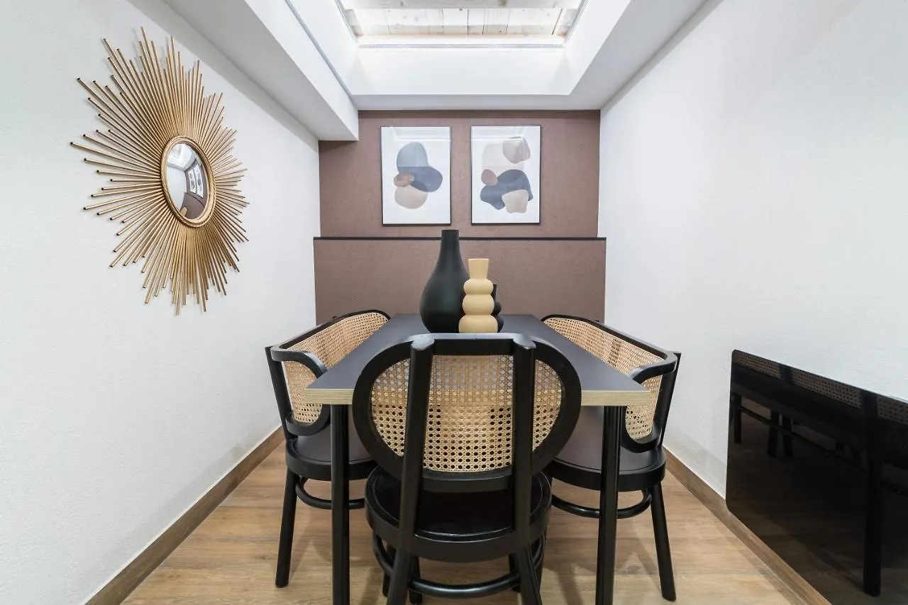 Hsh Parmentier-couronnes I Design 6p-2br Daire *